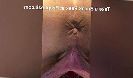 Негр завязал её глаза и заставил сначала отсосать его огромный член, а потом оттрахал стройную блондинку так, что в конце девушка была абсолютно не против такого насилия, порно видео