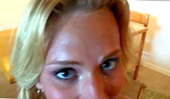 Abbey Brooks - Juicy Body Rub, порно видео