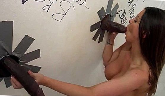 Красивое порно трио на улице, порно видео